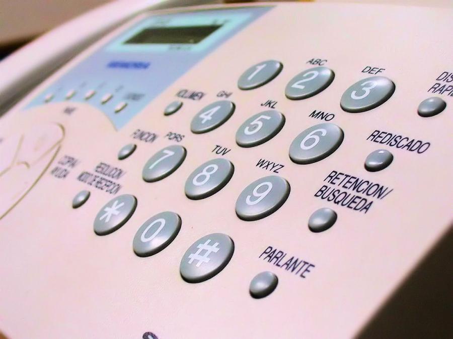 ETS: Polska może zakazać uzależniania zawierania umowy telekomunikacyjnej od innych umów