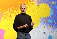 Steve Jobs podczas prezentacji nowego produktu firmy Apple tabletu Ipad