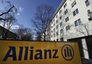 Szyld największego, europejskiego ubezpieczyciela firmy Allianz 