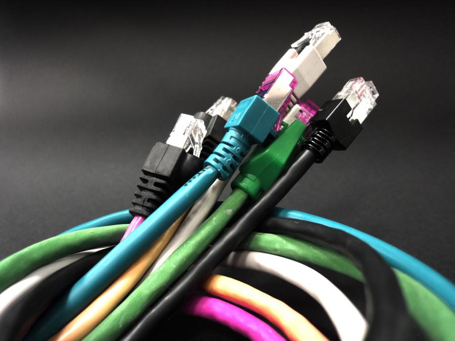 Dotacje UE zapewnią małym miastom internet