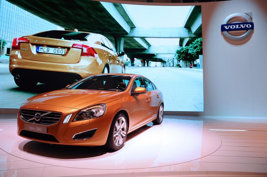 Volvo otrzyma od banku kredyt, jeśli firma zostanie sprzedana Chińczykom