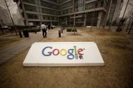 Jak twierdzi Peter Lui, były dyrektor ds. finansowych Google w regionie Azji i Pacyfiku, likwidacja wyszukiwarki będzie krokiem nieodwracalnym i prawdopodobnie już nigdy Google.cn nie powróci do   paska adresu strony internetowej