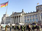 Wybory w Niemczech to starcie dwóch wizji Europy - oszczędności i inwestycji