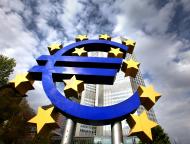  Decyzja o ratowaniu strefy euro odniosła pozytywny skutek. Niestety, niepokoi mnie to, że kraje eurolandu, które mają olbrzymie deficyty budżetowe albo duży dług publiczny, straciły właśnie jakąkolwiek motywację, żeby reformować swoje gospodarki - twierdzi Marco Annunziata, główny ekonomista HVB-UniCredit Group.