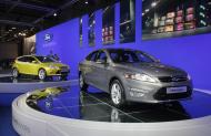 Międzynarodowy Salon Samochodowy w Moskwie 2010 - Na stoisku Ford Motor Co. prezentowane są nowe modele Focus i Mondeo .Fot: Alexander Zemlianichenko Jr/Bloomberg