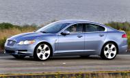 Jaguar XF debiutował w 2007 r