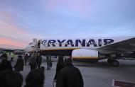 Ryanair rozważa loty do dużych portów lotniczych, których do tej pory unikał, bo coraz trudniej jest mu zdobywać nowe rynki.
