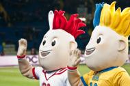 Euro 2012: wyścig po maskotki warte miliony