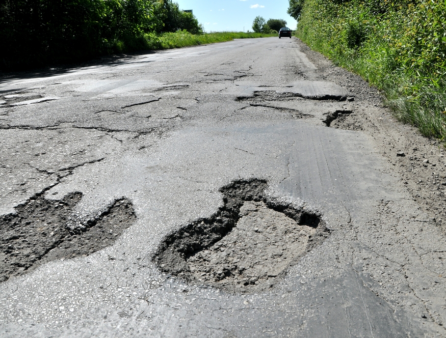 Znalezione obrazy dla zapytania drogi na ukrainie