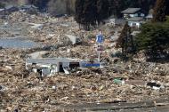 Krajobraz po trzęsieniu ziemi w Japonii, Rikuzentakada, prefektura Iwate (3). 