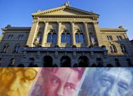 Bank Szwajcarii gra va banque – opinie analityków o sztywnym kursie franka