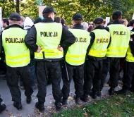 Wyścig po emerytury. Do pracy w służbach mundurowych ustawiają się kolejki