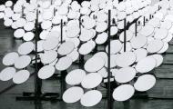 Baterie słoneczne w elektrowni słonecznej Solar Techno Park, należącej do JFE Engineering Corp.'s. Jokohama, prefektura Kanagawa, Japonia, 5.10.2011. (6) Fot. Koichi Kamoshida/Bloomberg.