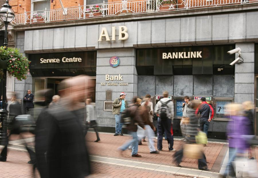 AIB może sprzedać swoje udziały w Polsce
