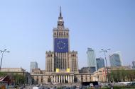 W programie konwergencji MF podtrzymał 2,5-proc. wzrost PKB w 2012 r.