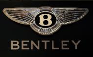 Aston Martin, Bentley - superluksusowe samochody coraz popularniejsze w Polsce