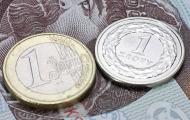 Złoty nieco słabszy, konsolidacja na rynku długu