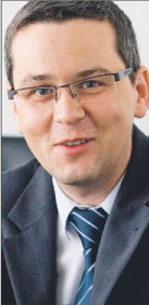 Paweł Dudzic, z departamentu ochrony klientów KNF - i02_2009_136_166_008b_101_84198